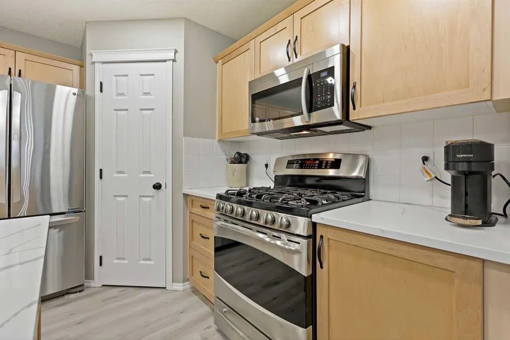 254 Evanscreek Court NW