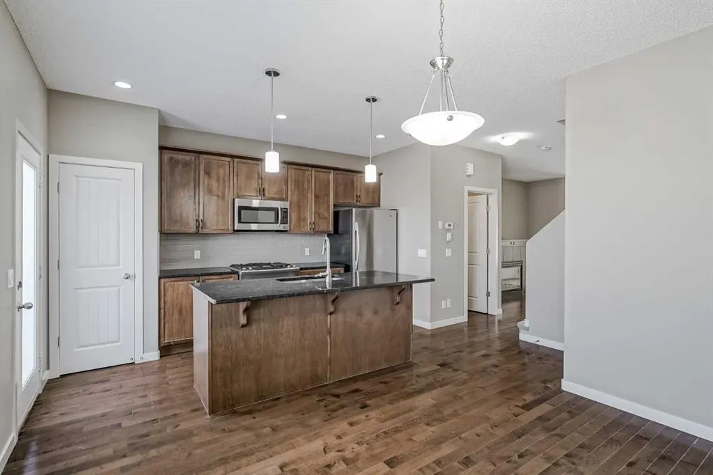 42 Willow Drive