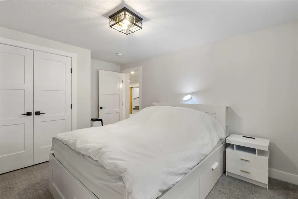 119 Silver Brook Road NW