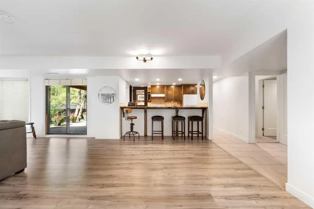 808 4 Avenue NW, #100