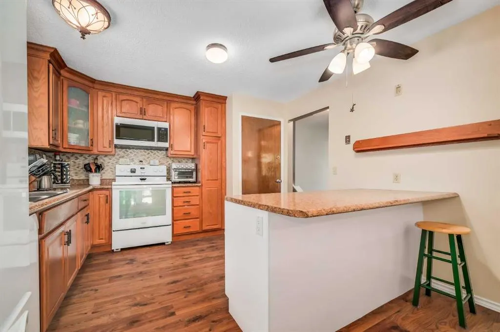 111 Macewan Drive NW