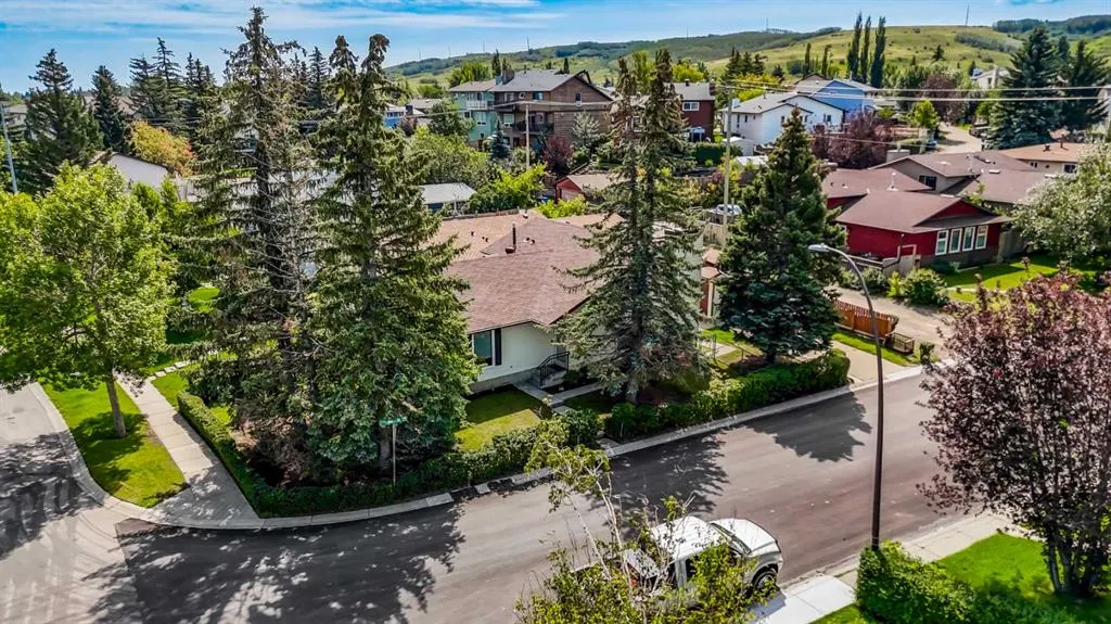 111 Macewan Drive NW