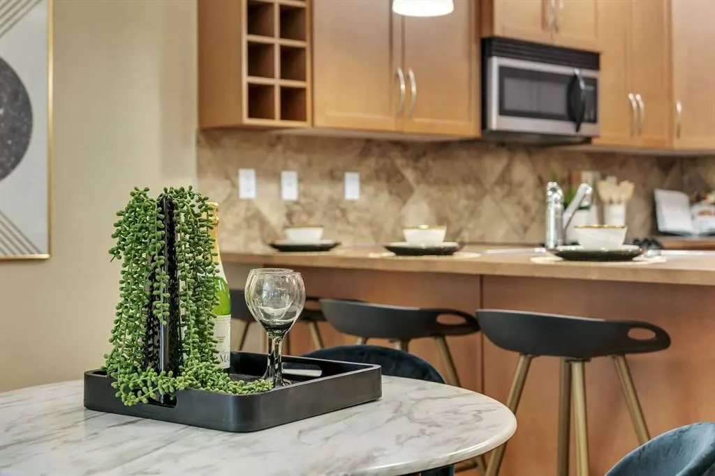 35 Aspenmont Heights SW, #211