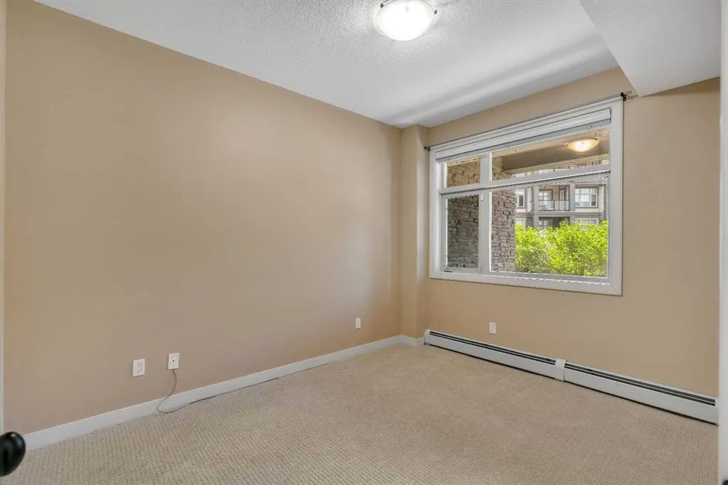 35 Aspenmont Heights SW, #211