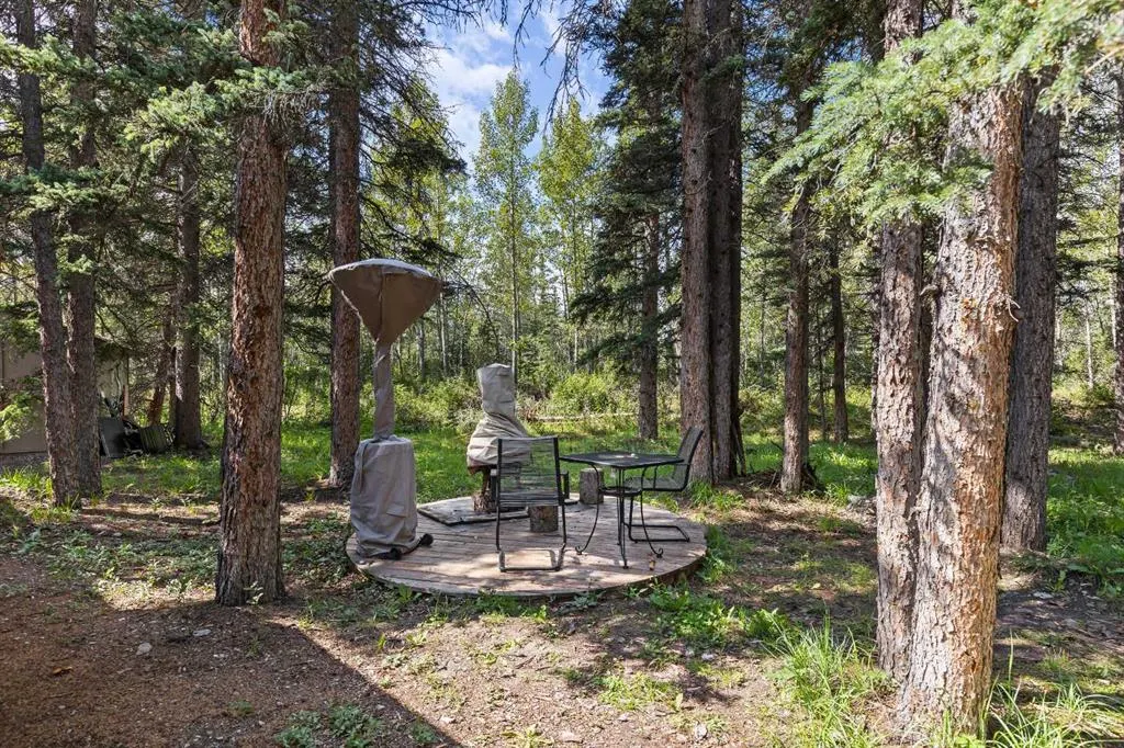 51 Redwood meadows Drive