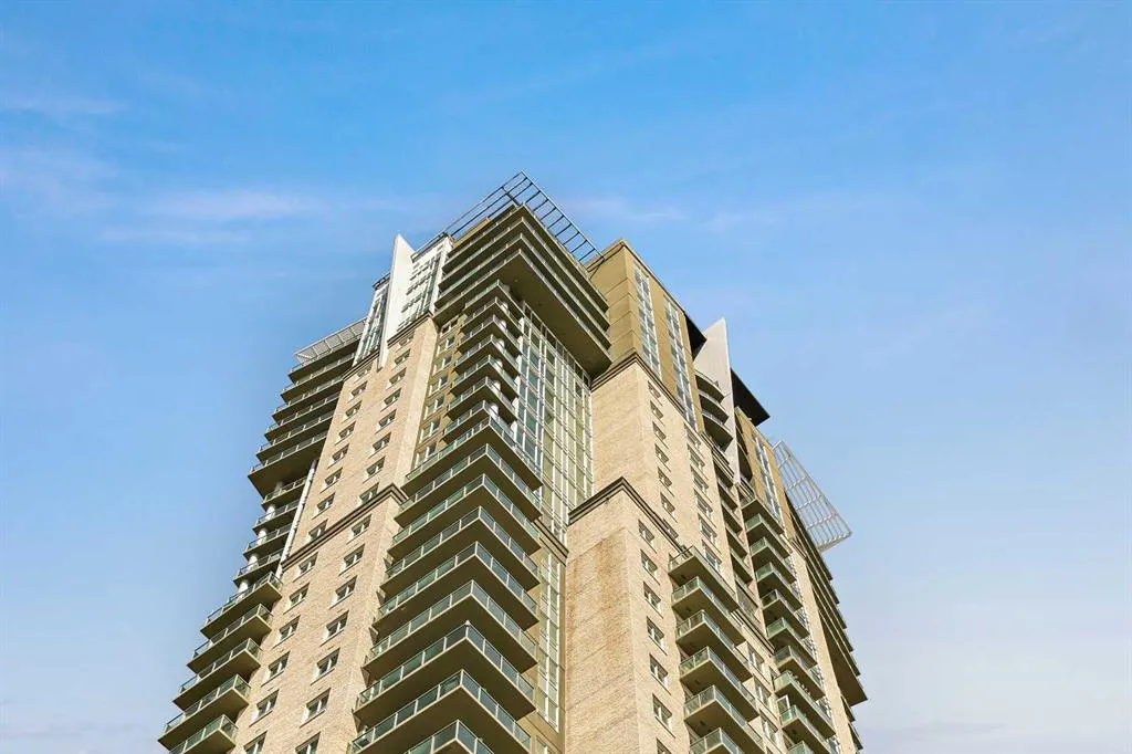 210 15 Avenue SE, #2104