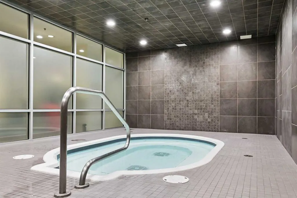 210 15 Avenue SE, #2104