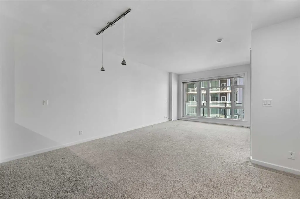 210 15 Avenue SE, #2104