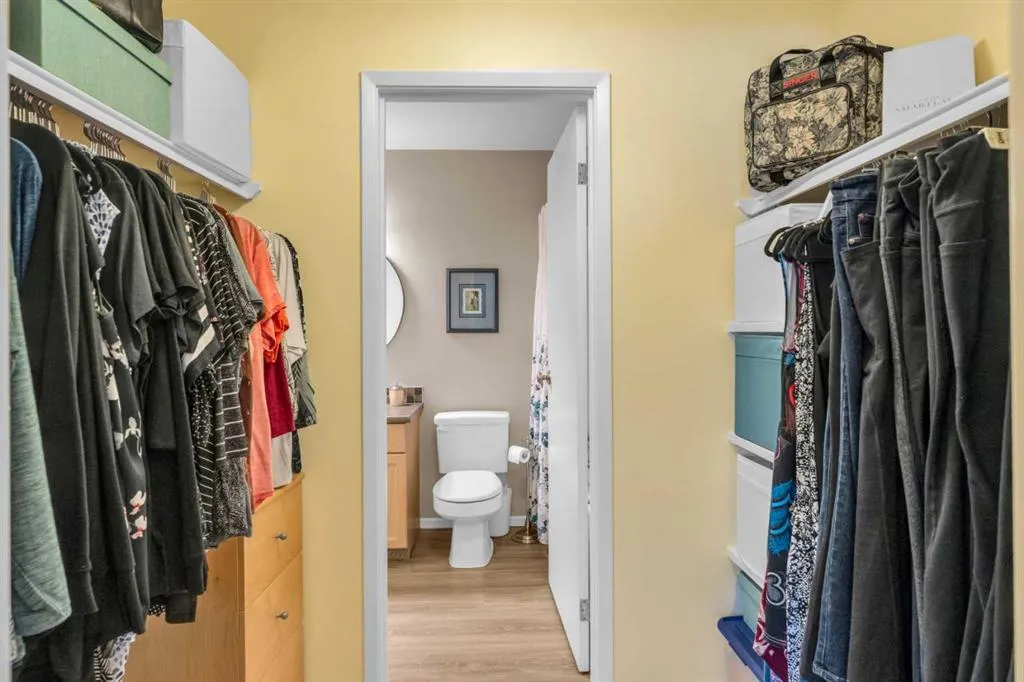723 57 Avenue SW, #222