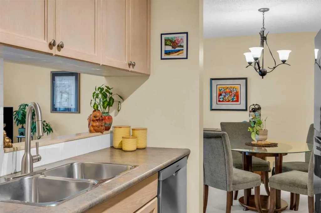 723 57 Avenue SW, #222