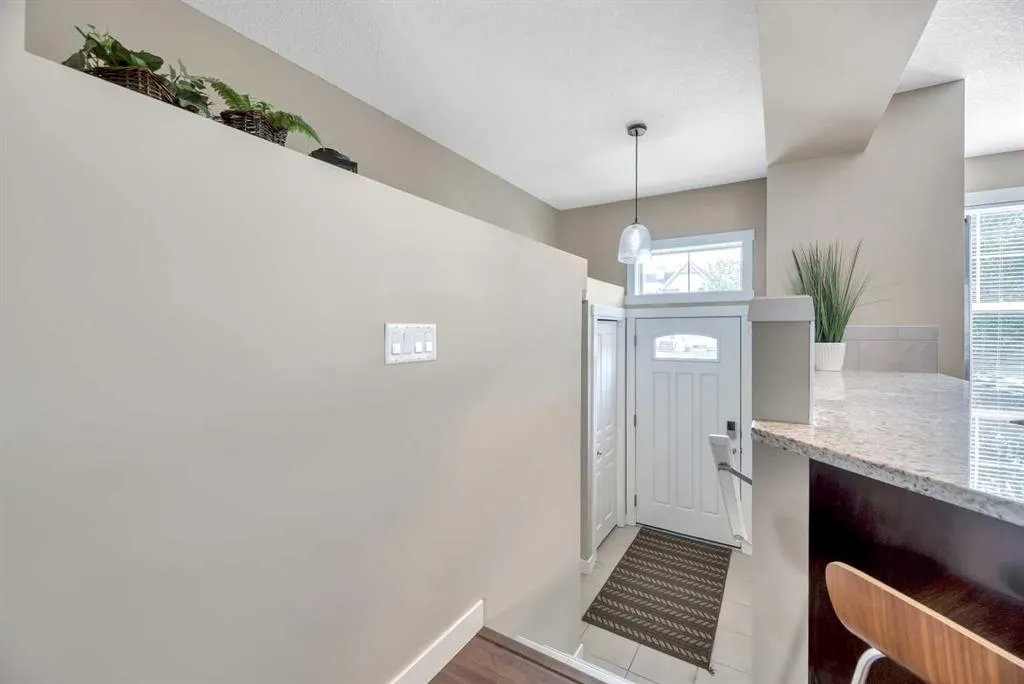 576 Mckenzie Towne Drive SE