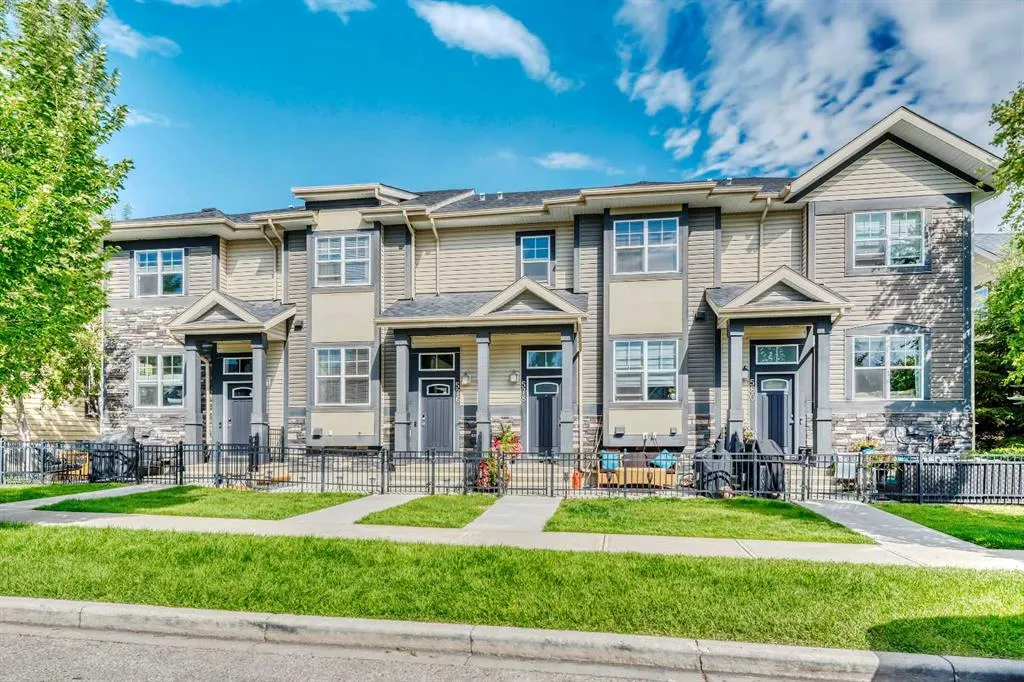 576 Mckenzie Towne Drive SE