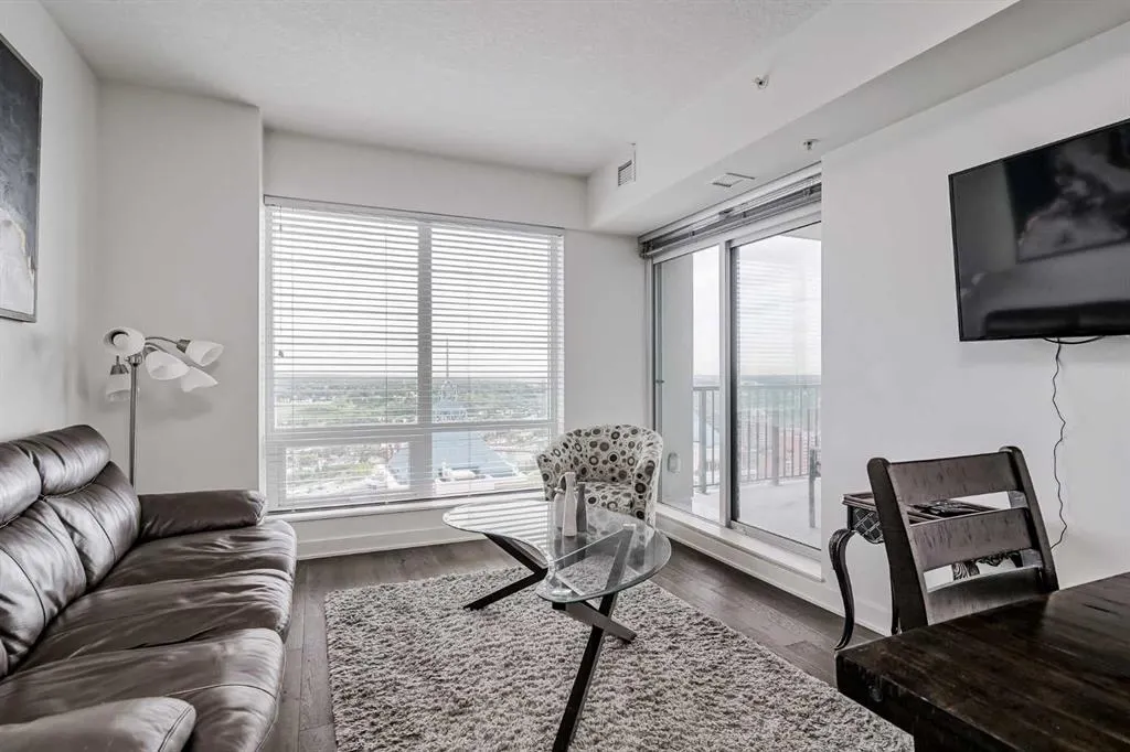 930 6 Avenue SW, #3303