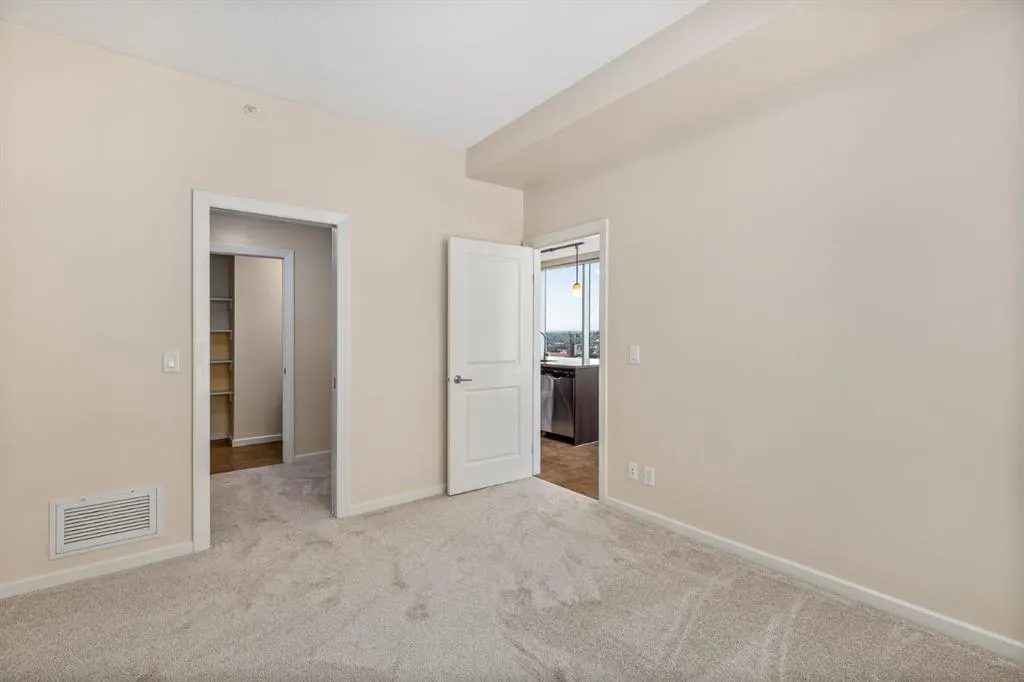 211 13 Avenue SE, #1403