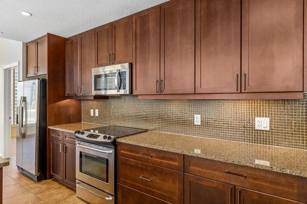 211 13 Avenue SE, #1403