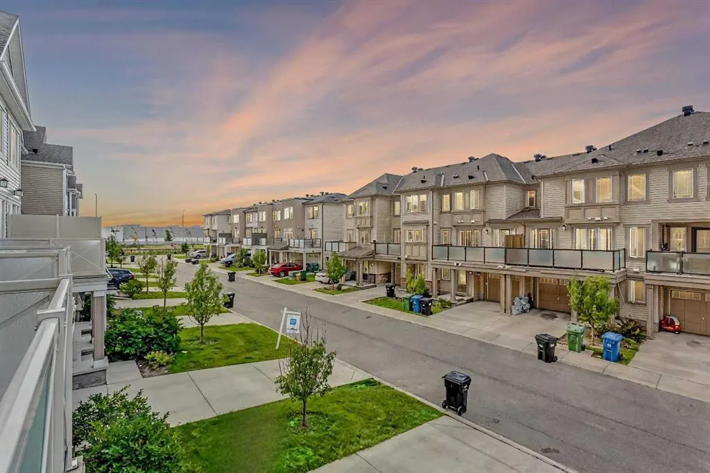 110 Cityscape Lane NE