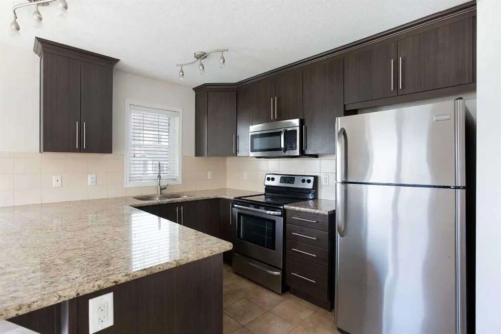 110 Cityscape Lane NE