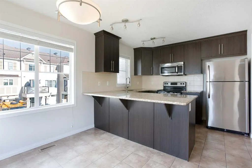 110 Cityscape Lane NE