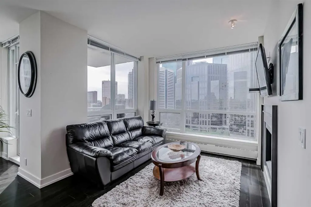 222 Riverfront Avenue SW, #1325