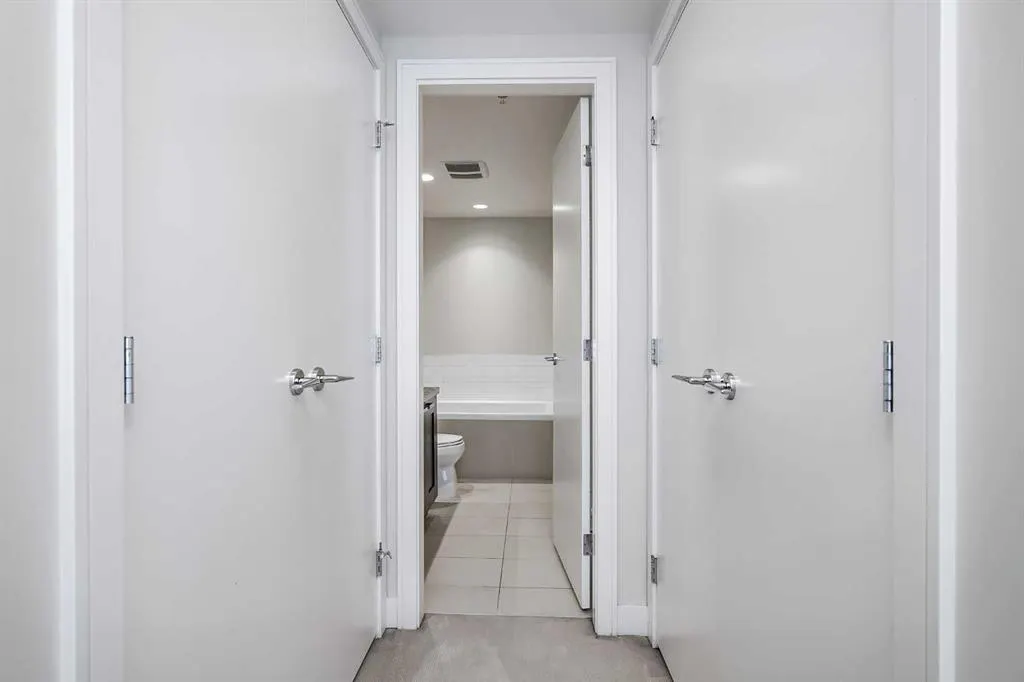 222 Riverfront Avenue SW, #1325