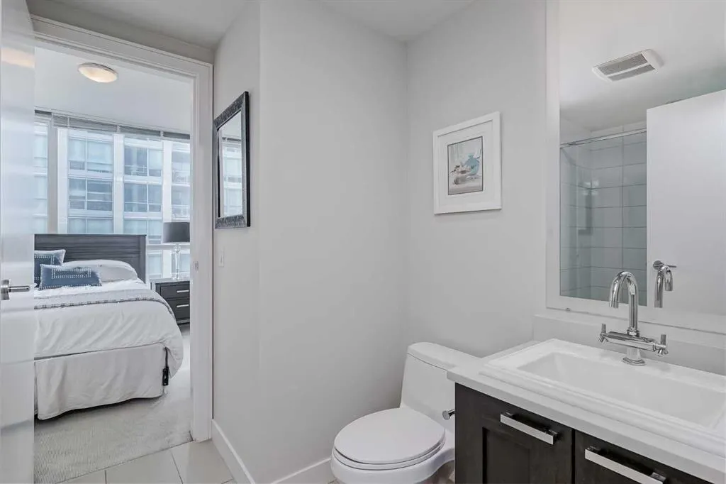 222 Riverfront Avenue SW, #1325