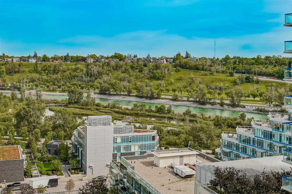 222 Riverfront Avenue SW, #1325
