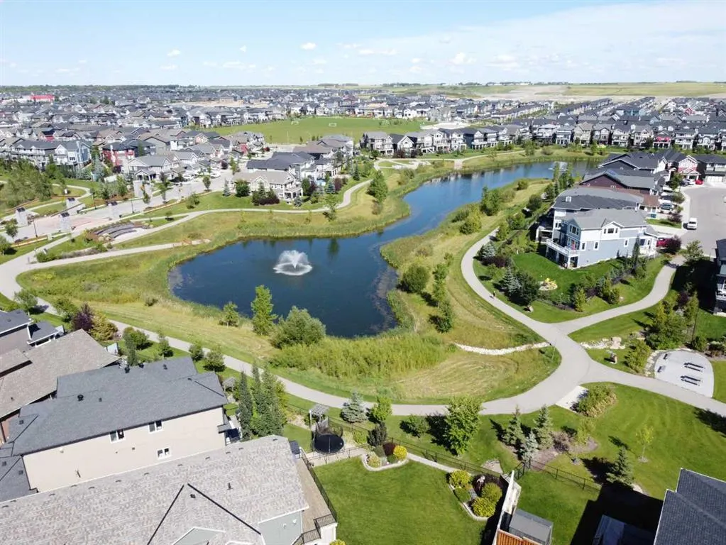 106 Kingfisher Crescent SE