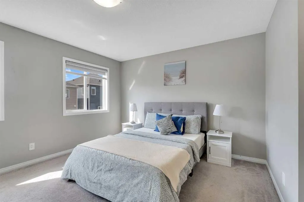 78 Osborne Common SW