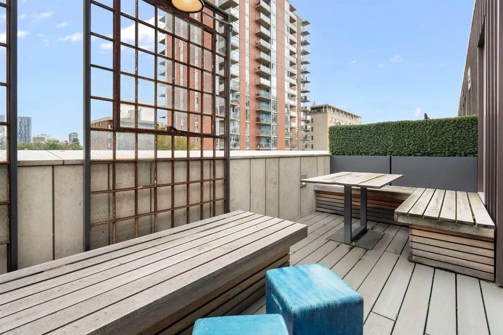 135 26 Avenue SW, #310