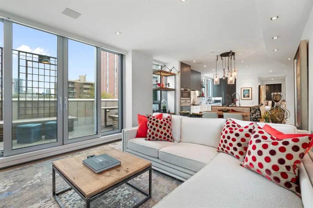 135 26 Avenue SW, #310