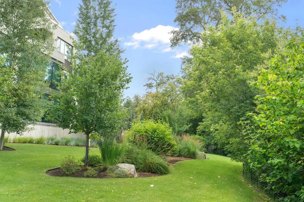 135 26 Avenue SW, #310