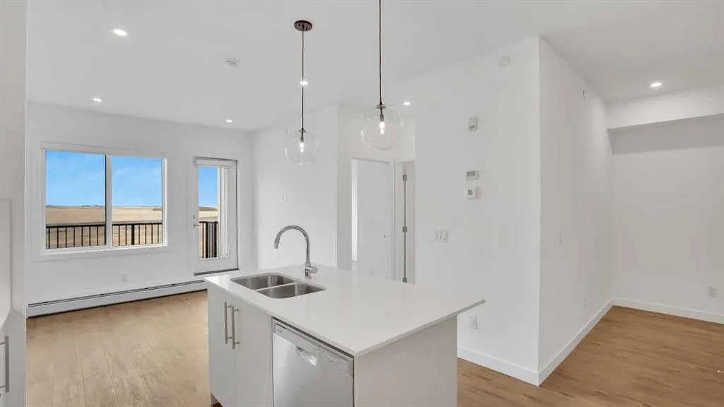 6 Merganser Drive W, #4415