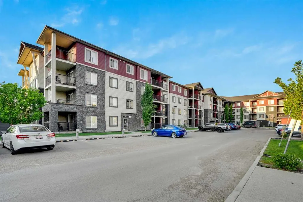 81 Legacy Boulevard SE, #1205