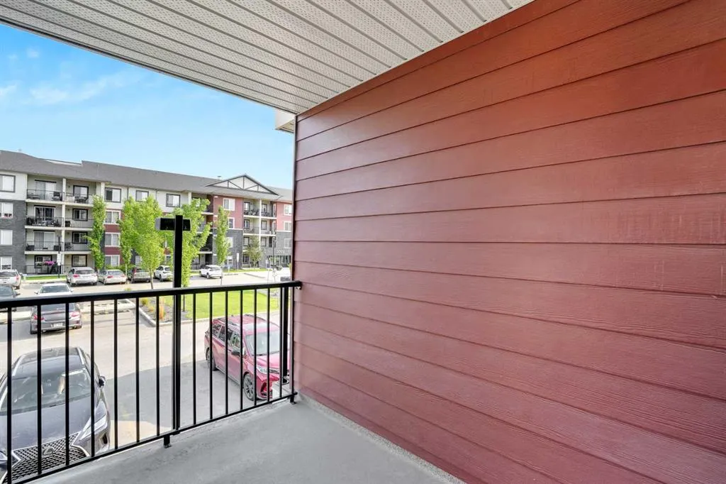 81 Legacy Boulevard SE, #1205