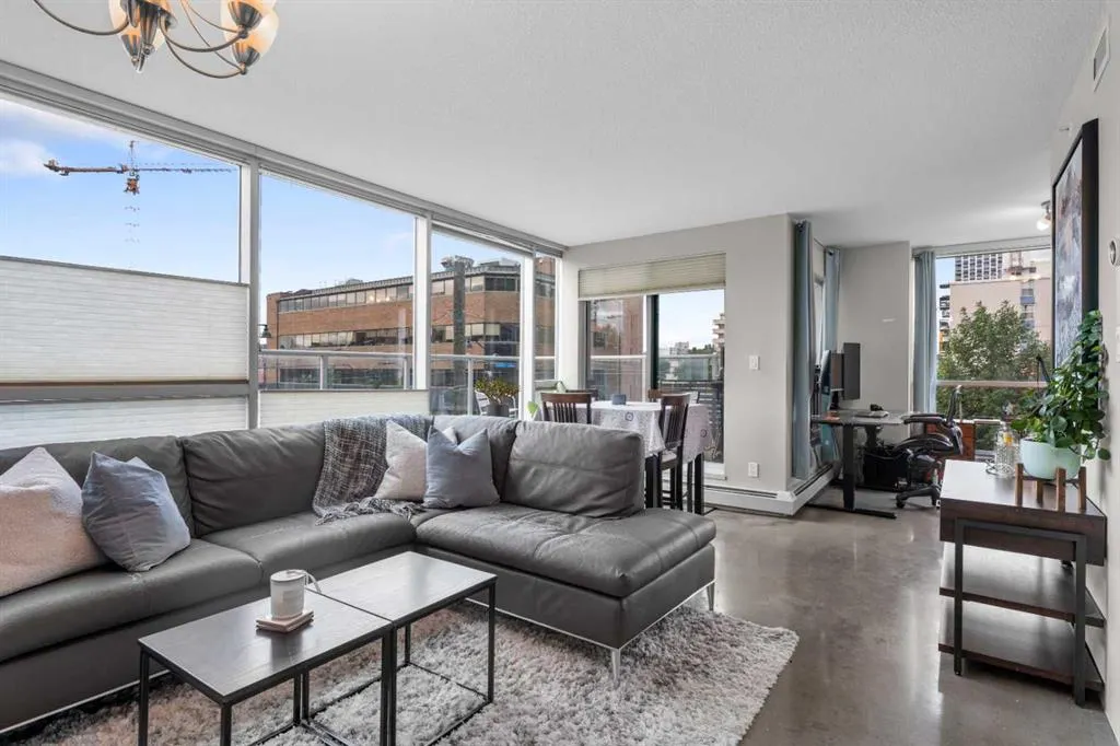 188 15 Avenue SW, #207