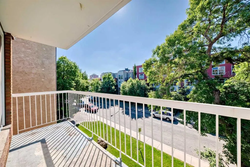 320 24 Avenue SW, #408