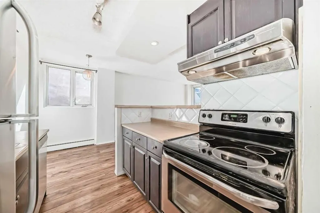 320 24 Avenue SW, #408