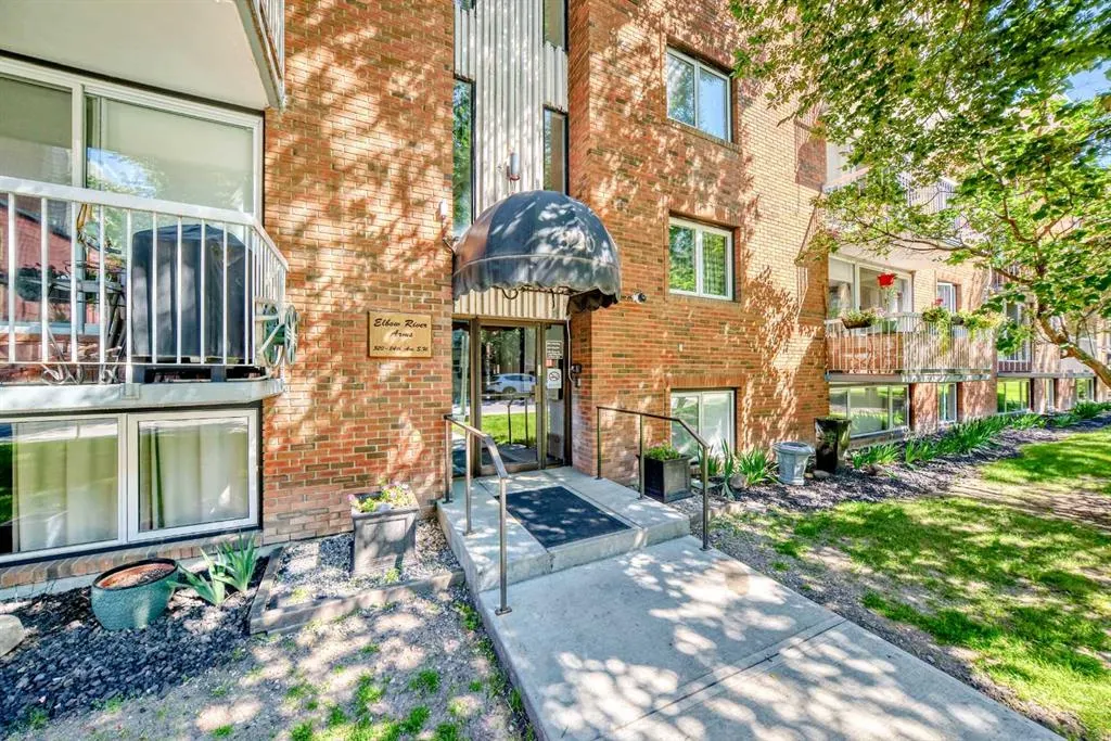 320 24 Avenue SW, #408