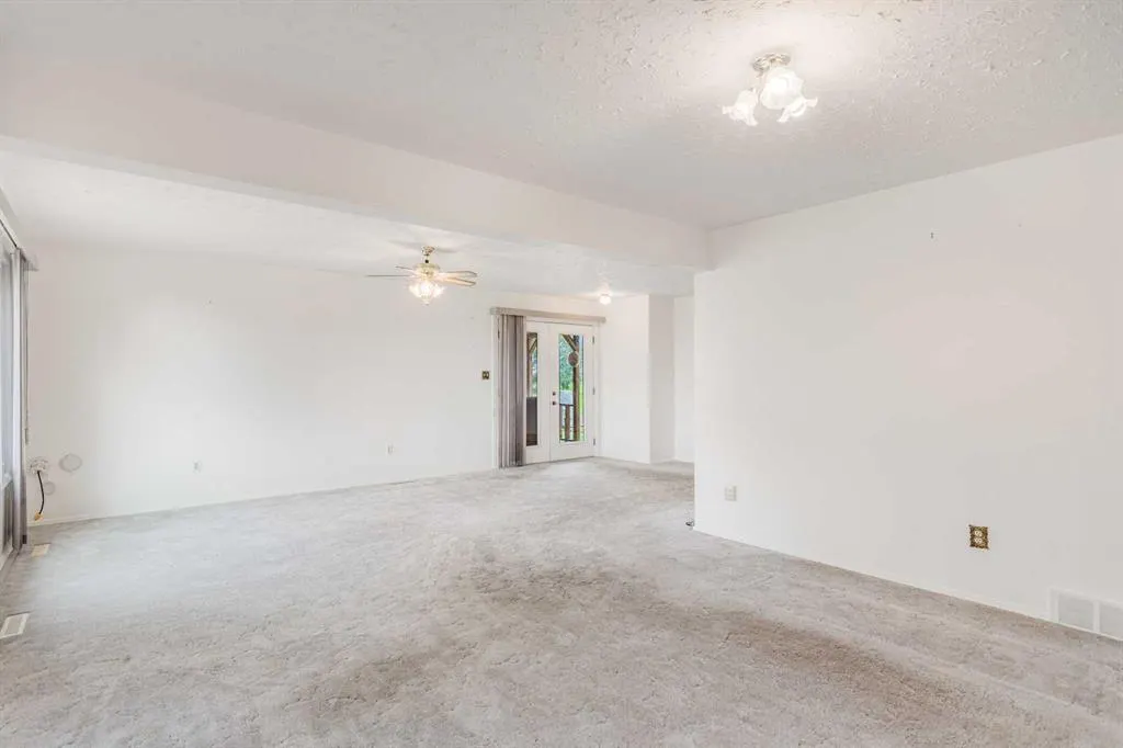 40207 Range Road 270