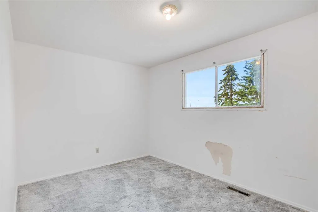 40207 Range Road 270