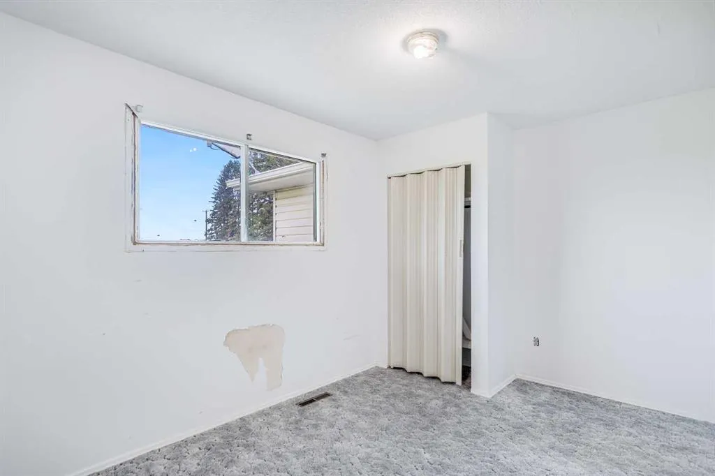 40207 Range Road 270