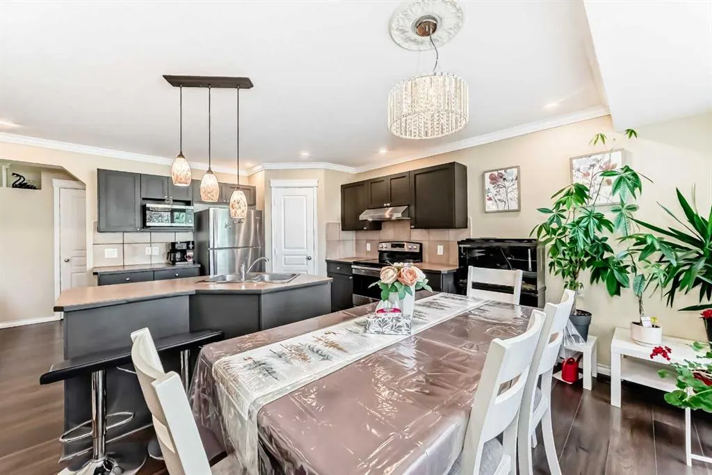 14 Cranfield Crescent SE