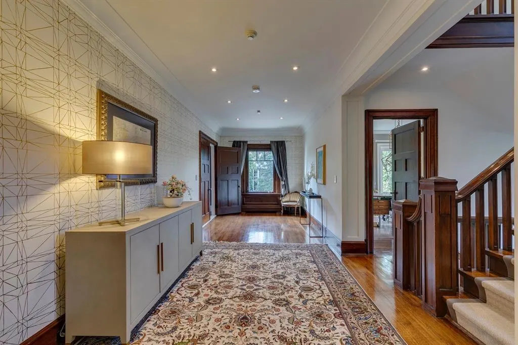 930 Prospect Avenue SW