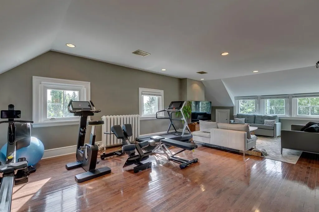 930 Prospect Avenue SW