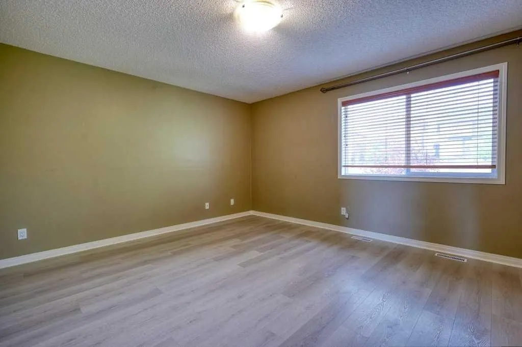 34 Aspen Stone Mews SW