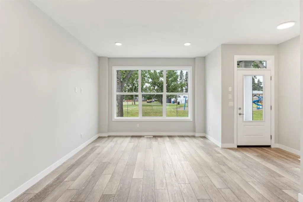 12 Alderwood Close SE