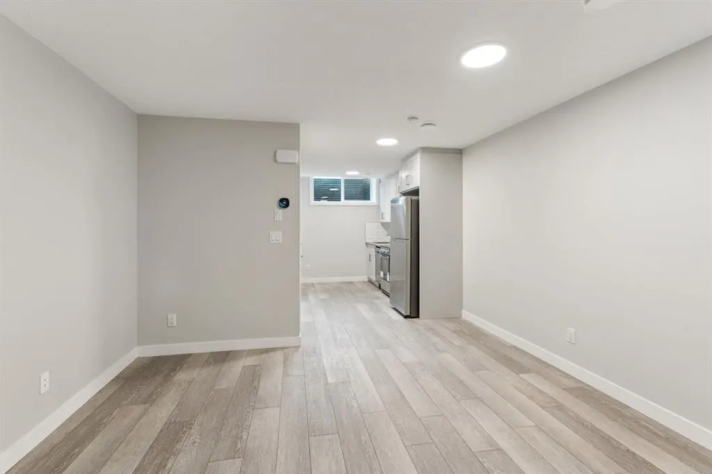 12 Alderwood Close SE