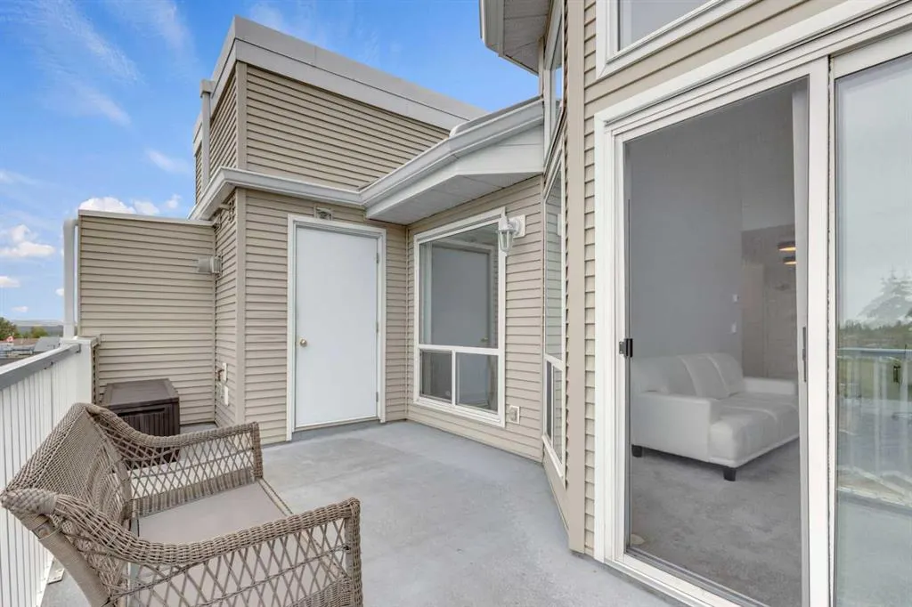 6118 53 Avenue, #408