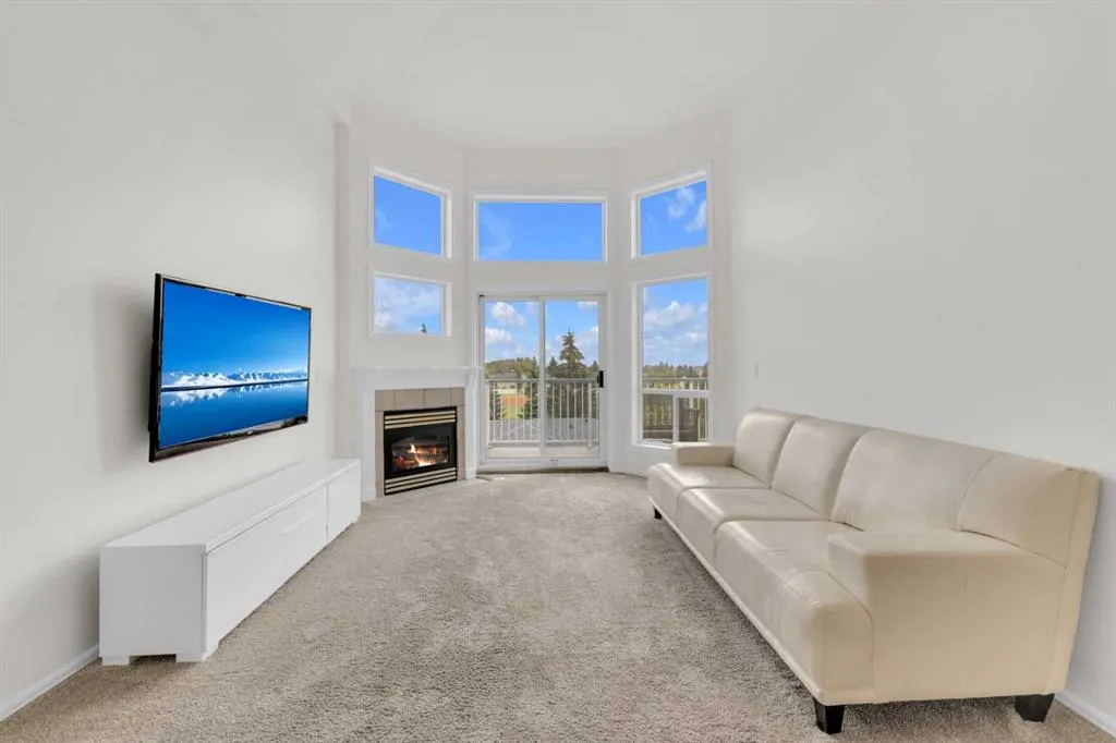 6118 53 Avenue, #408