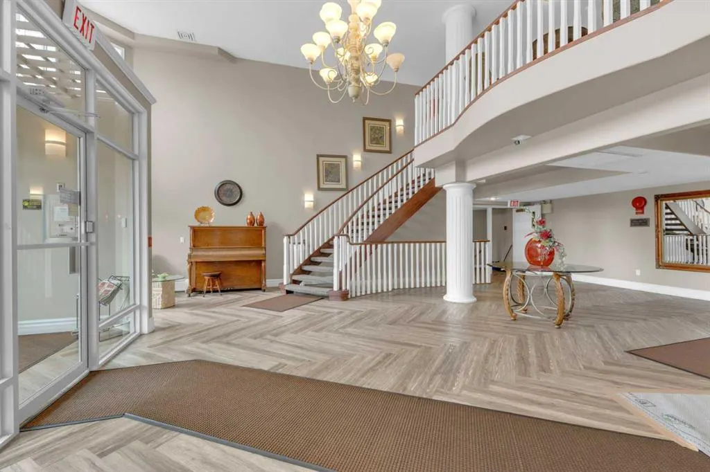 6118 53 Avenue, #408